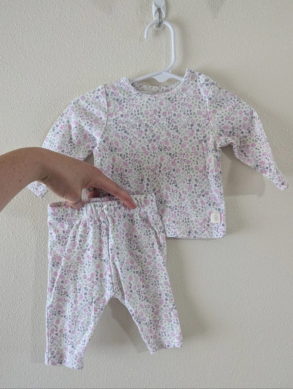 NWOT 2pcs Purple Floral Set